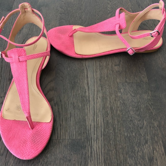 Pink sandals - Picture 2 of 2